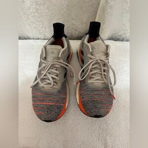 (33) Adidas Solar Boost(33) Adidas Solar Boost running shoes in grey and orange